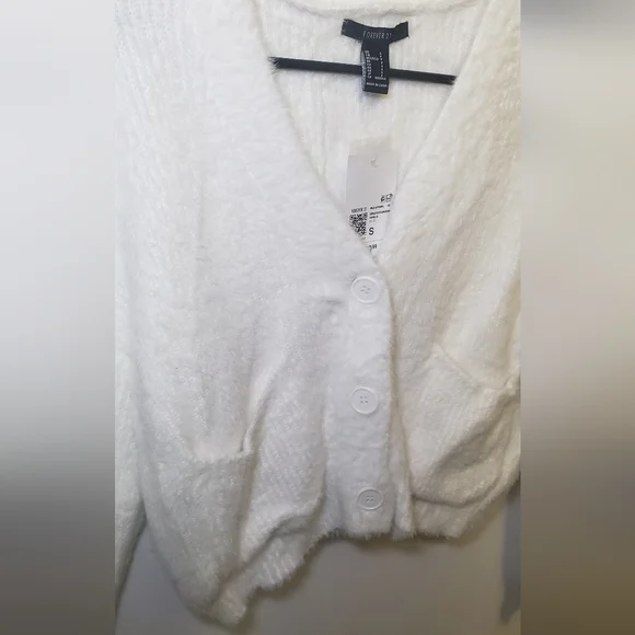 Forever 21 White Fuzzy Cropped Button-Front Cardigan - Picture 3 of 5